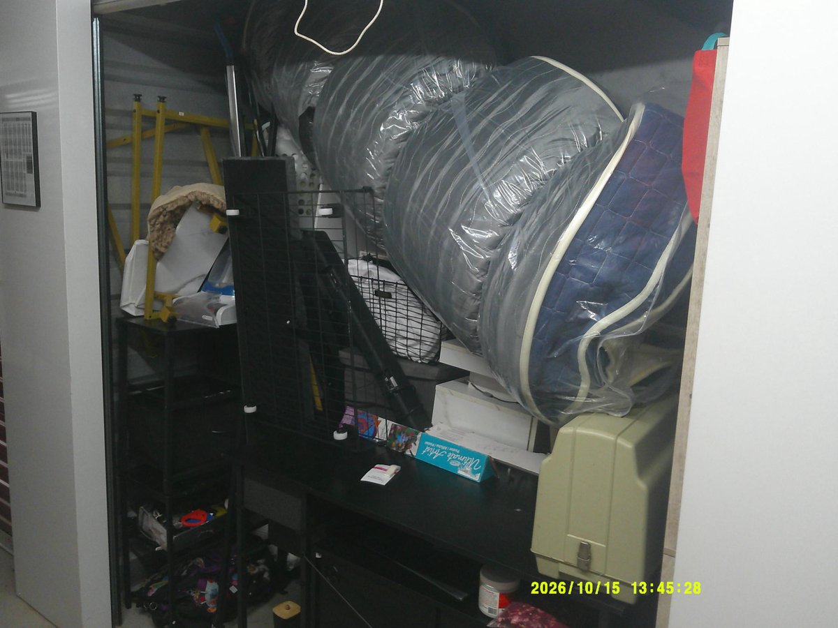 8 x 10 storage unit in Herndon, VA
