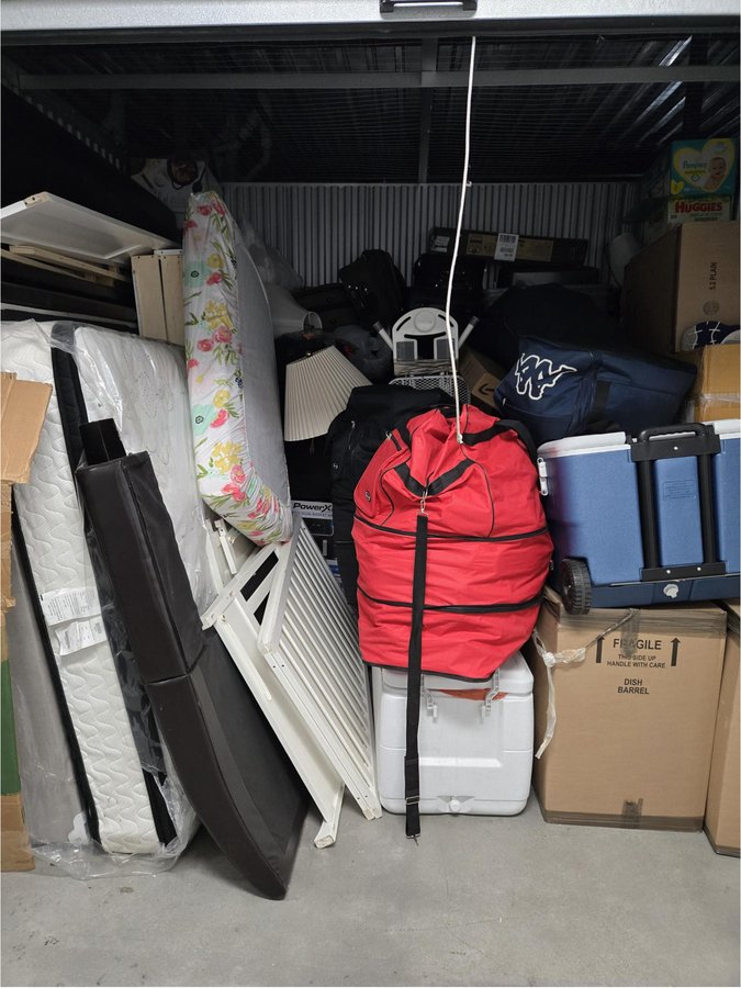 10 x 10 storage unit in Hackensack, NJ