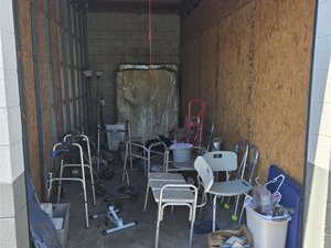 8 x 20 storage unit in San Dimas, CA