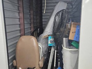 5 x 10 storage unit in District Heights, MD
