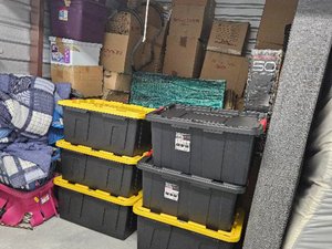 10 x 10 unit in District Heights