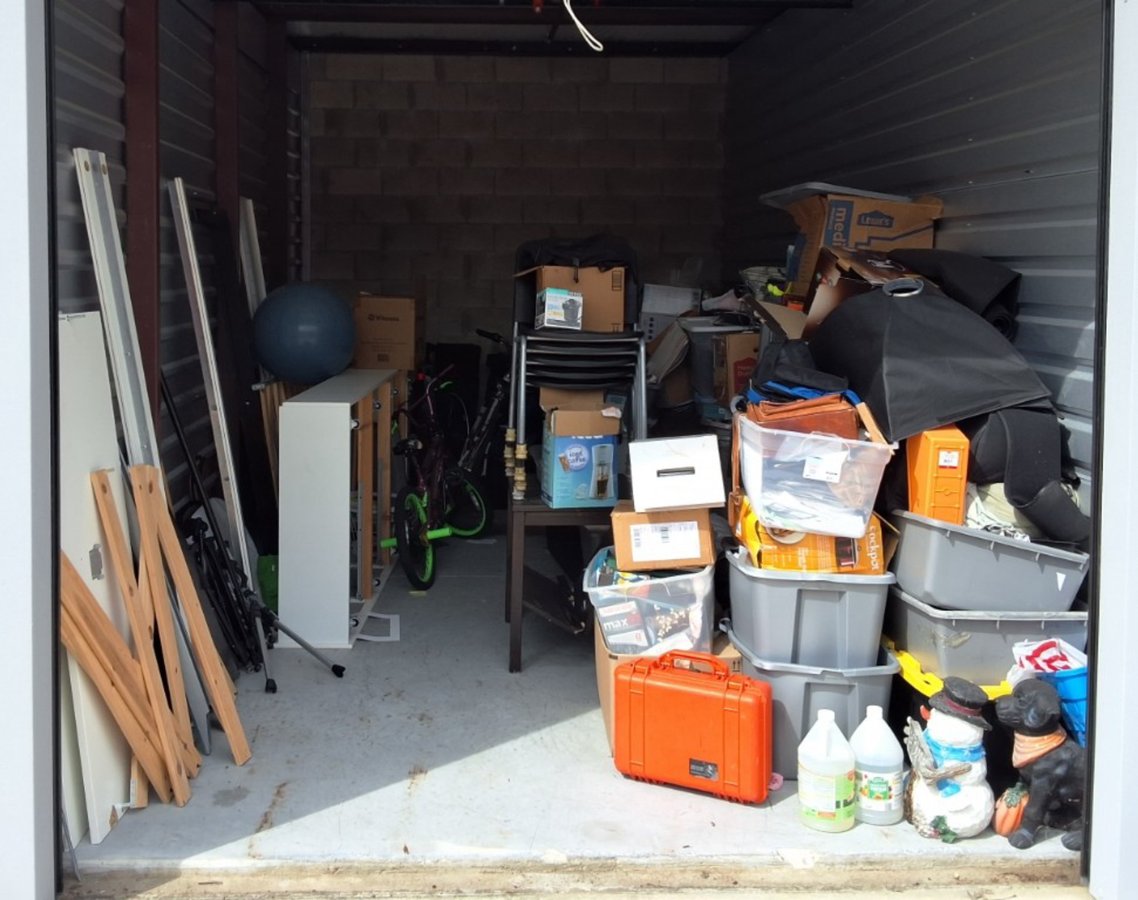 10 x 20 storage unit in Davenport, FL
