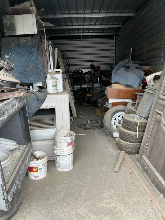 10 x 25 storage unit in Coachella, CA