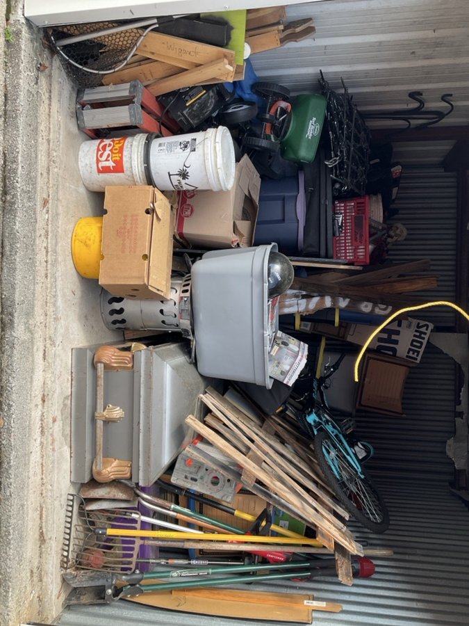 10 x 10 storage unit in Summerville, SC