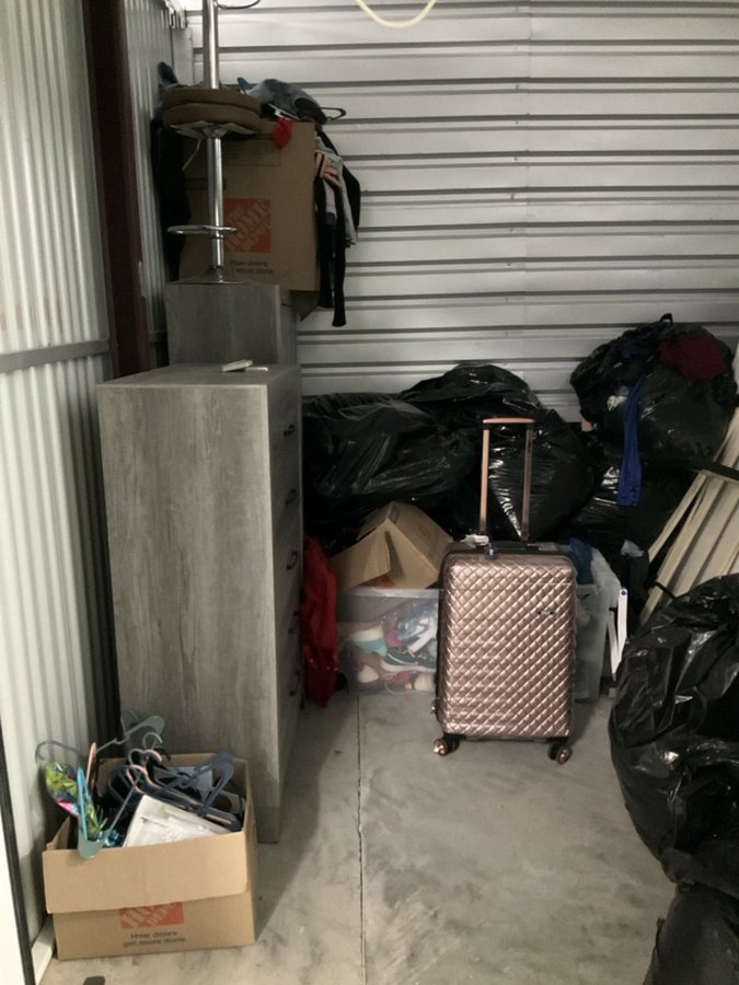 10 x 10 storage unit in North Charleston, SC