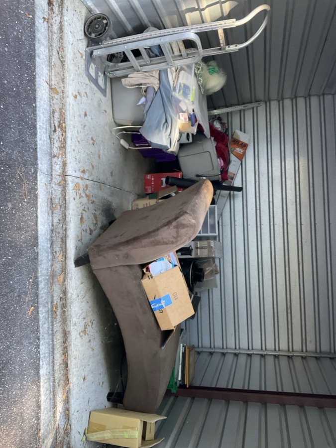 10 x 10 storage unit in Summerville, SC