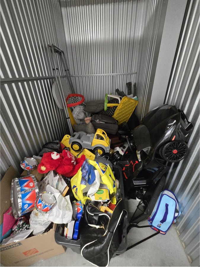 5 x 10 storage unit in Atlanta, GA