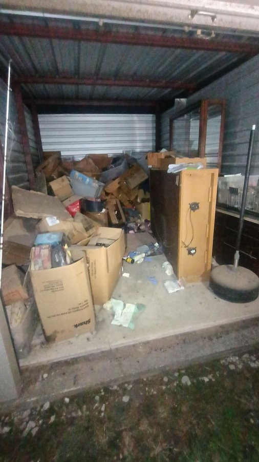 10 x 15 storage unit in Holdenville, OK