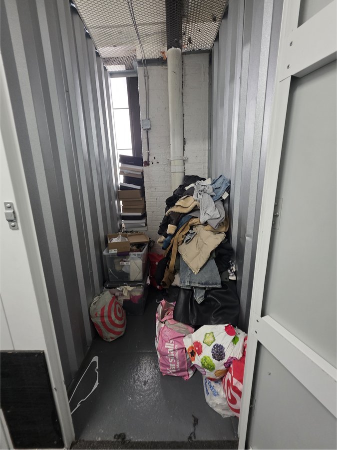 4 x 6 storage unit in New York, NY