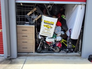 10 x 10 storage unit in Davenport, FL