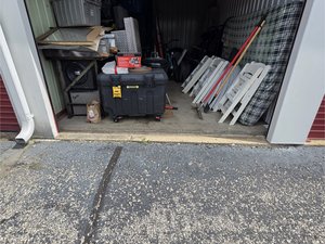 10 x 15 storage unit in Osceola, IN