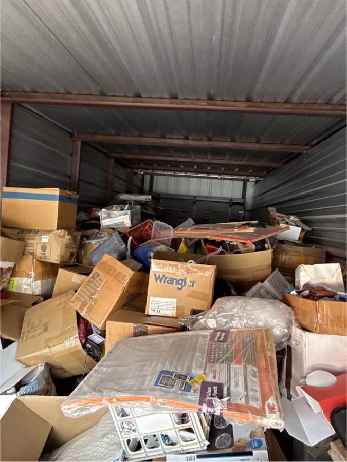 10 x 30 storage unit in Eagle Pass, TX