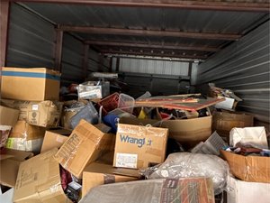 10 x 30 unit in Eagle Pass
