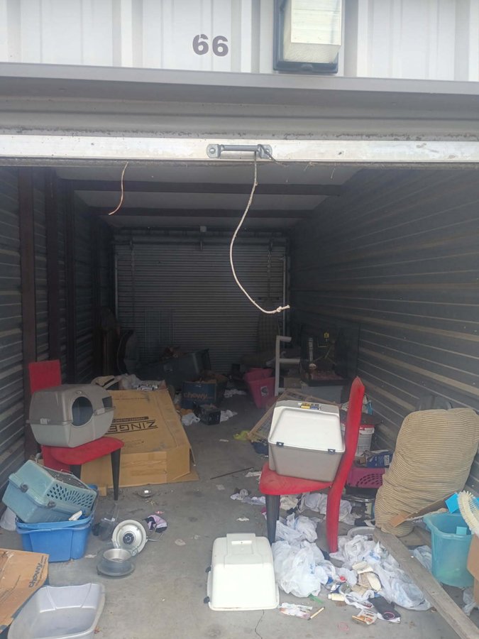 10 x 24 storage unit in Rogers, AR