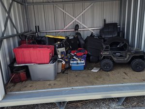 10 x 10 unit in Osceola