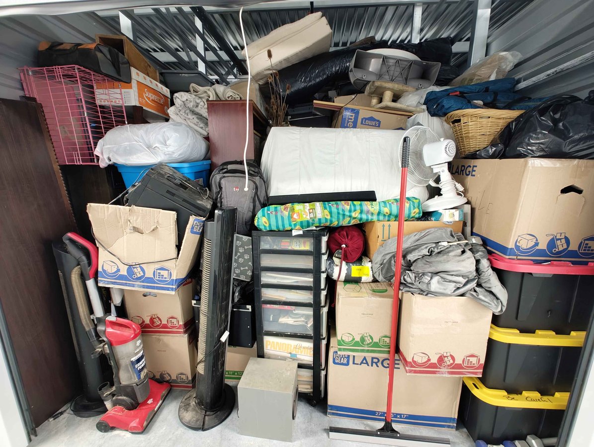 10 x 15 storage unit in West Chester, OH