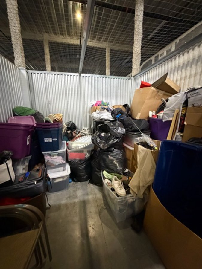 10 x 10 storage unit in Tampa, FL