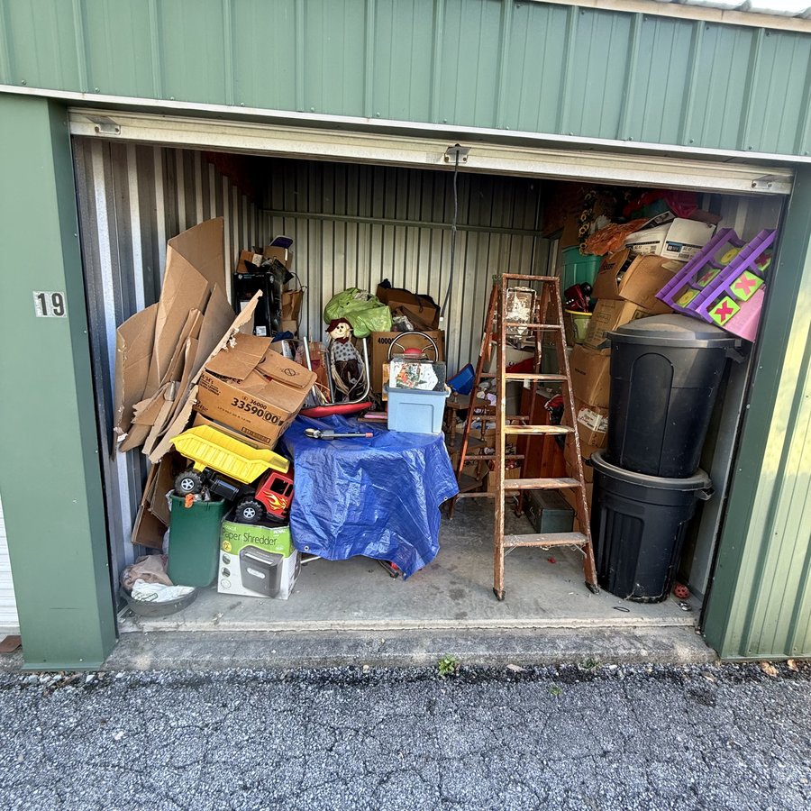 10 x 10 storage unit in Richmond, IN