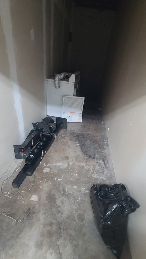 5 x 20 storage unit in Houston, TX