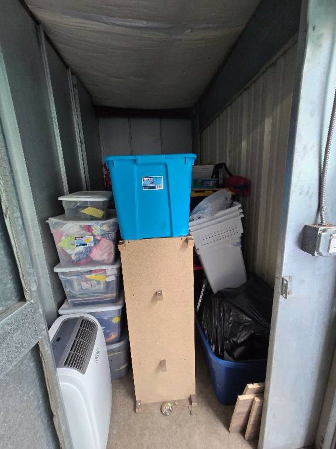 5 x 8 storage unit in Vancouver, WA