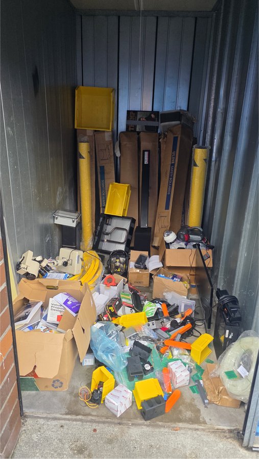 5 x 10 storage unit in Kent, WA