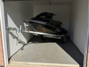 10 x 15 unit in Alexandria