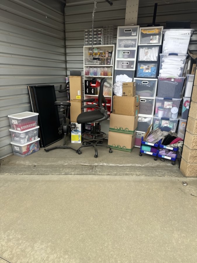 10 x 5 storage unit in Highland, CA