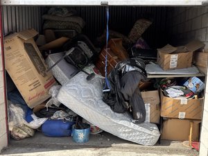 10 x 10 storage unit in San Bernardino, CA
