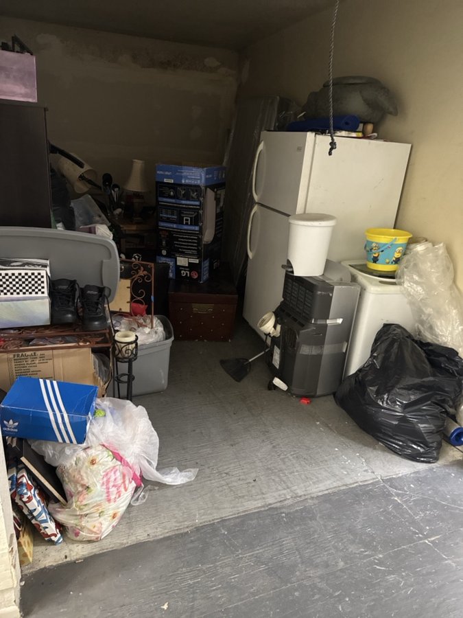 10 x 15 storage unit in Highland, CA