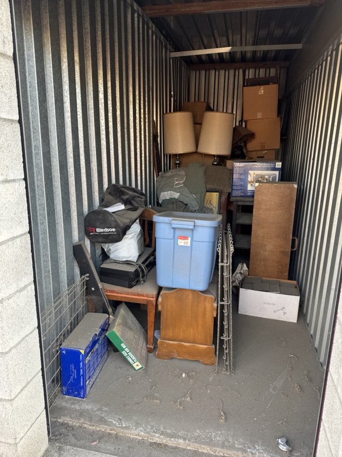 5 x 15 storage unit in Redlands, CA