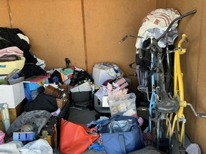 10 x 10 storage unit in Palm Desert, CA