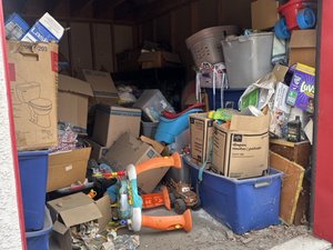 10 x 15 storage unit in Highland, CA