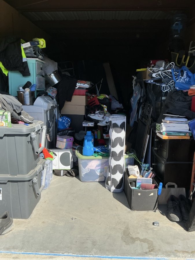 10 x 25 storage unit in Palm Desert, CA