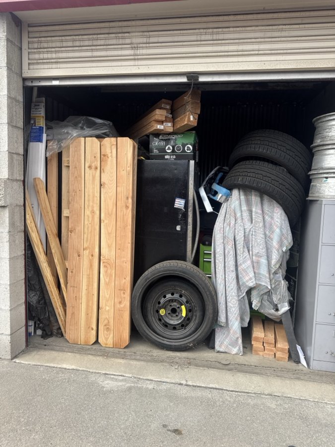 10 x 10 storage unit in San Bernardino, CA