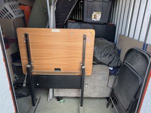 10 x 10 storage unit in Colton, CA