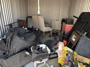 10 x 15 storage unit in Colton, CA