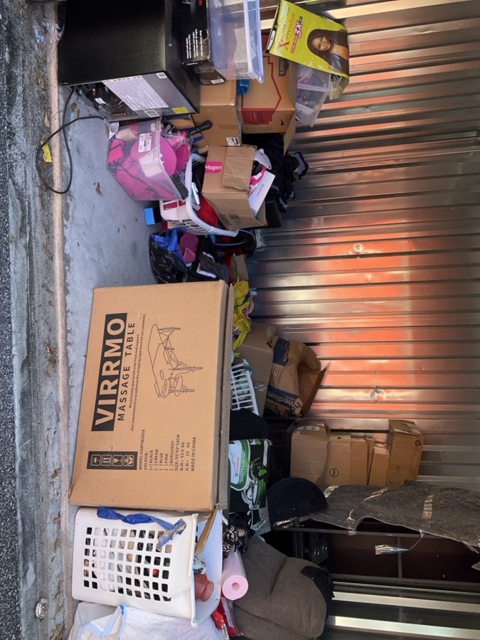 10 x 10 storage unit in Summerville, SC