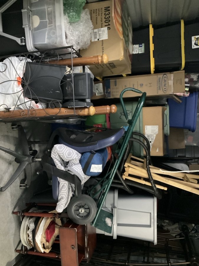 10 x 10 storage unit in Goose Creek, SC