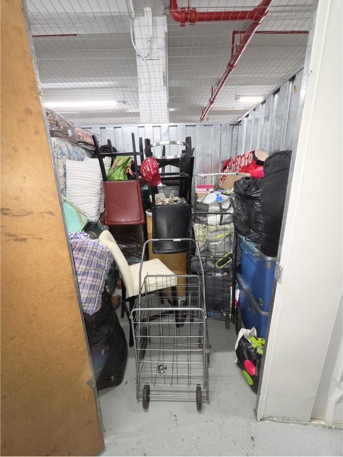 10 x 10 storage unit in Bronx, NY