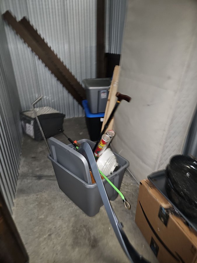 5 x 10 storage unit in Boynton Beach, FL