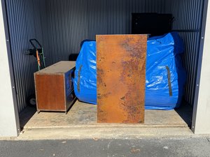 10 x 10 storage unit in Chantilly, VA