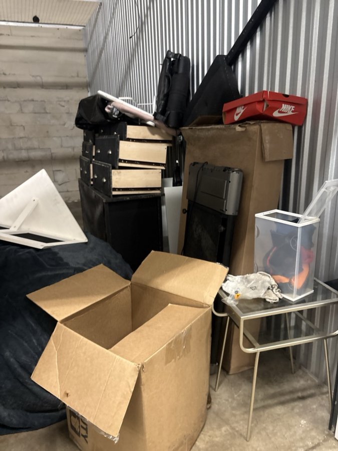 10 x 20 storage unit in Chicago Heights, IL