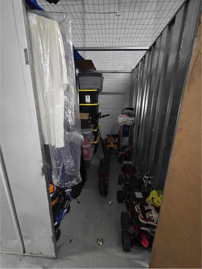 5 x 10 storage unit in Bronx, NY