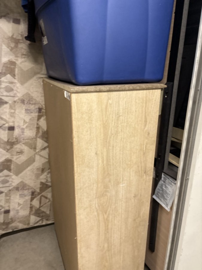 7 x 10 storage unit in East Hazel Crest, IL