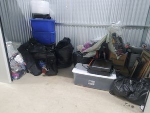 10 x 5 unit in North Randall