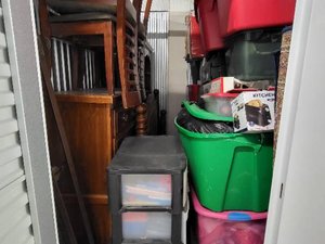 5 x 10 storage unit in Jackson, MS