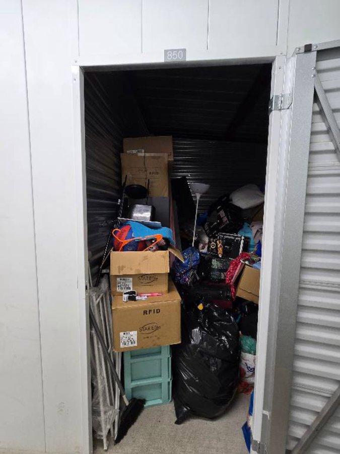 10 x 10 storage unit in Colorado Springs, CO