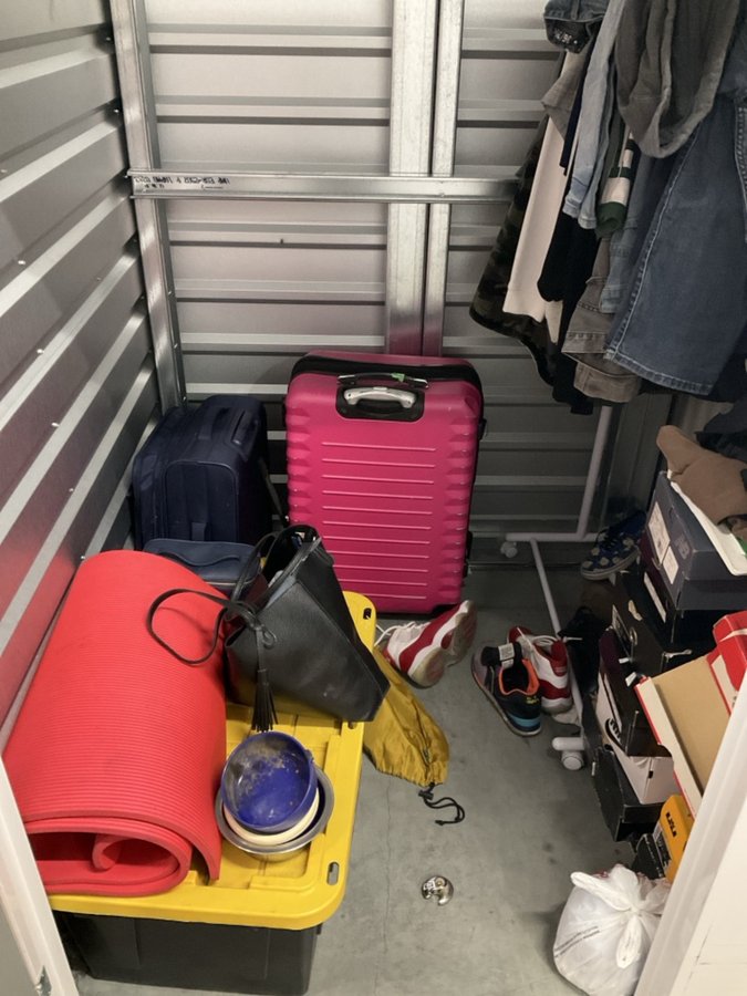 5 x 5 storage unit in Irvine, CA