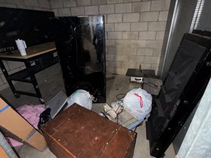 10 x 10 unit in Ventura