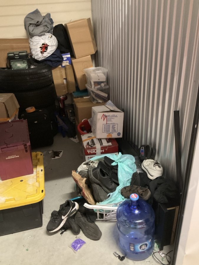 5 x 10 storage unit in Irvine, CA